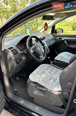 Мінівен Volkswagen Touran 2008 в 