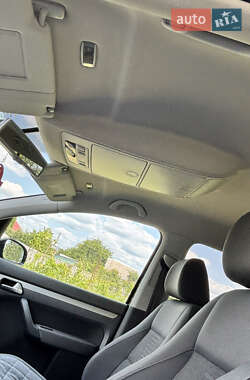Мінівен Volkswagen Touran 2008 в 