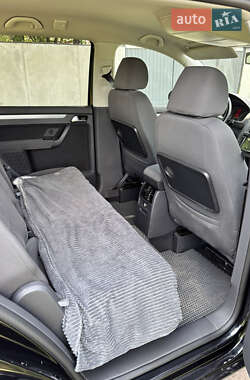 Мінівен Volkswagen Touran 2008 в 