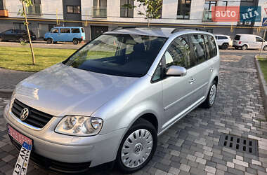Минивэн Volkswagen Touran 2006 в Ивано-Франковске