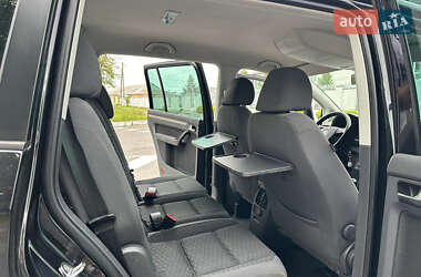 Минивэн Volkswagen Touran 2008 в 