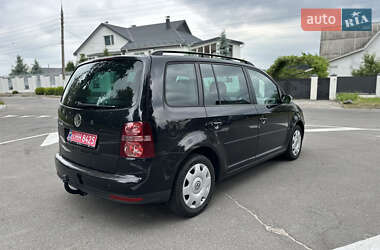 Минивэн Volkswagen Touran 2008 в 