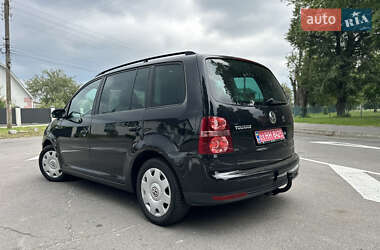 Минивэн Volkswagen Touran 2008 в 