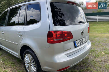 Минивэн Volkswagen Touran 2015 в 