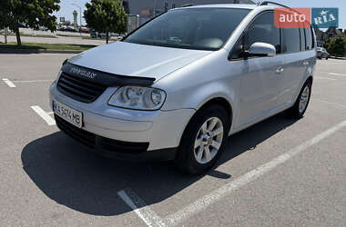 Минивэн Volkswagen Touran 2004 в 