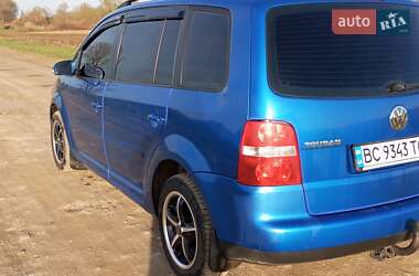 Минивэн Volkswagen Touran 2003 в Самборе