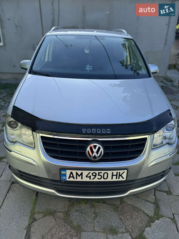 Volkswagen Touran 2010