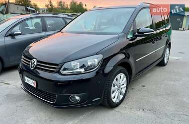 Минивэн Volkswagen Touran 2012 в 