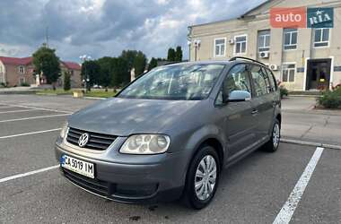 Минивэн Volkswagen Touran 2004 в Чернобае