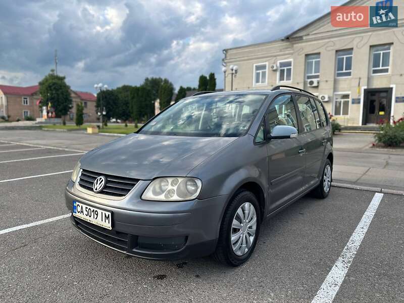 Volkswagen Touran 2004