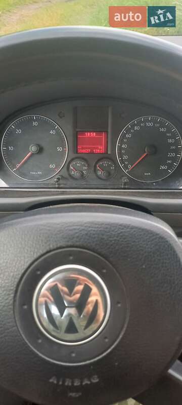 Мінівен Volkswagen Touran 2006 в Білій Церкві