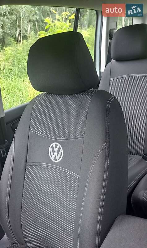 Мінівен Volkswagen Touran 2006 в Білій Церкві