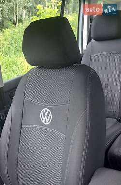 Минивэн Volkswagen Touran 2006 в 