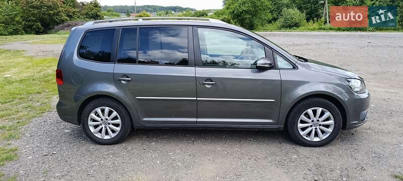 Мінівен Volkswagen Touran 2010 в Красилові