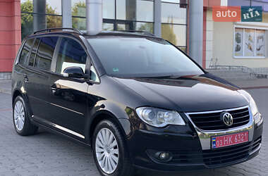 Мінівен Volkswagen Touran 2007 в Старокостянтинові