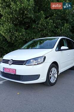 Минивэн Volkswagen Touran 2015 в Кропивницком