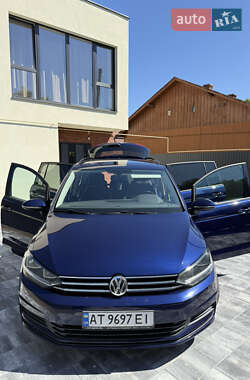 Микровэн Volkswagen Touran 2018 в 