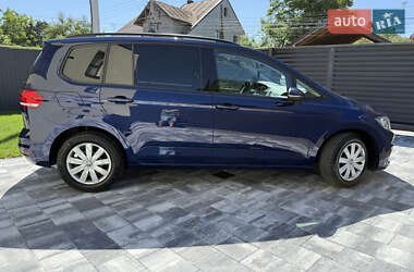 Микровэн Volkswagen Touran 2018 в 