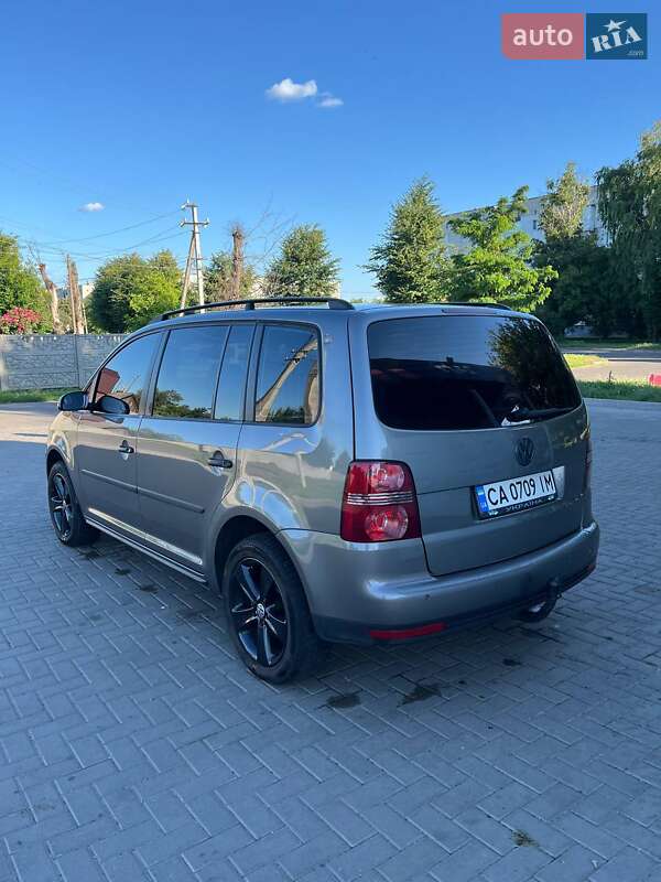 Volkswagen Touran 2006