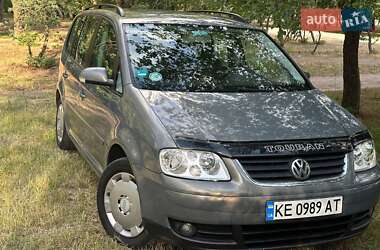 Минивэн Volkswagen Touran 2003 в Кривом Роге