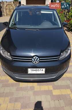 Мінівен Volkswagen Touran 2014 в Красилові