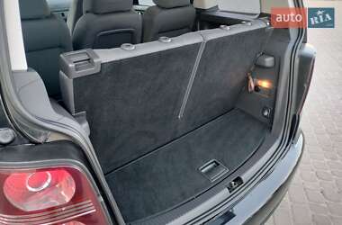 Минивэн Volkswagen Touran 2008 в 