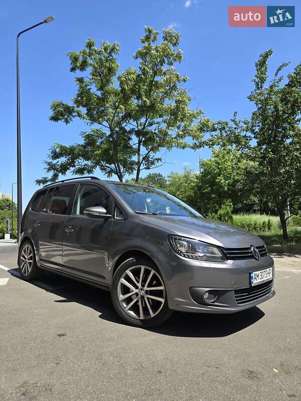 Volkswagen Touran 2014