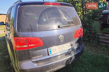Минивэн Volkswagen Touran 2013 в Кропивницком