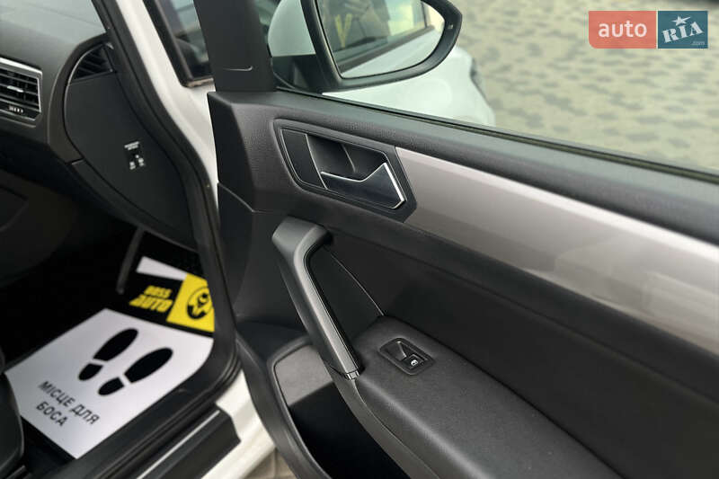 Мікровен Volkswagen Touran 2019 в Мукачевому