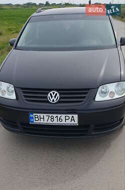 Мінівен Volkswagen Touran 2006 в 