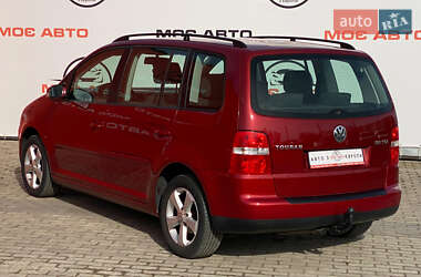 Мінівен Volkswagen Touran 2006 в 