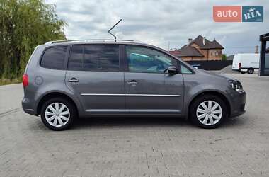 Минивэн Volkswagen Touran 2011 в Черновцах