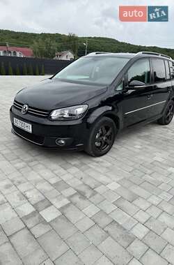Мінівен Volkswagen Touran 2011 в Виноградові