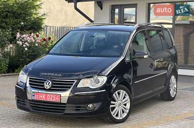 Минивэн Volkswagen Touran 2007 в Ирпене