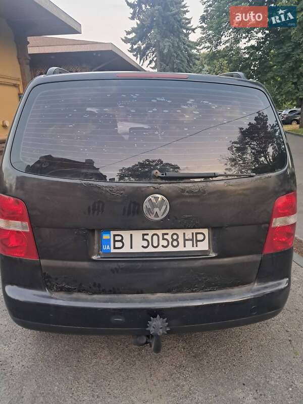 Мінівен Volkswagen Touran 2004 в Полтаві