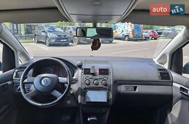 Минивэн Volkswagen Touran 2005 в 
