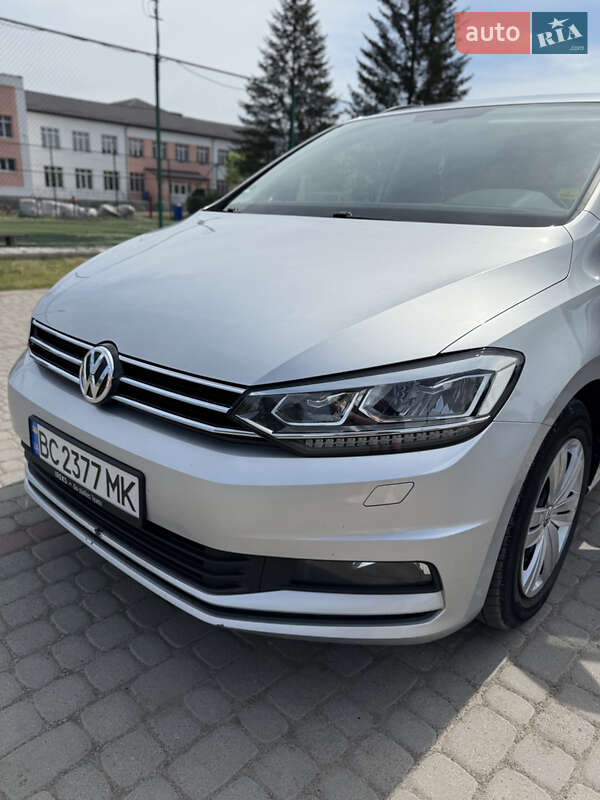 Микровэн Volkswagen Touran 2018 в Самборе фото 38 Микровэн Volkswagen Touran 2018 в Самборе