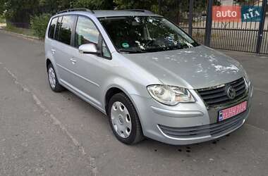Мінівен Volkswagen Touran 2008 в Миколаєві