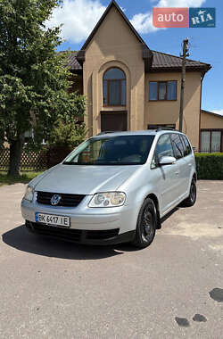 Минивэн Volkswagen Touran 2003 в 