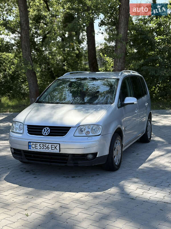 Volkswagen Touran 2004