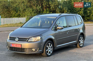 Минивэн Volkswagen Touran 2010 в Ровно