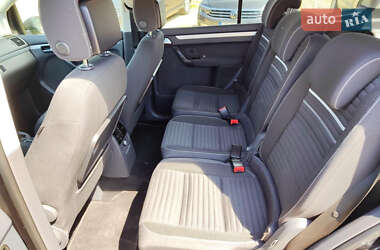 Мінівен Volkswagen Touran 2015 в Рівному