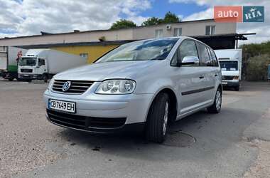 Мінівен Volkswagen Touran 2003 в Чернігові