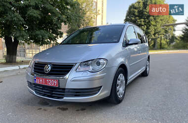 Минивэн Volkswagen Touran 2008 в Смеле