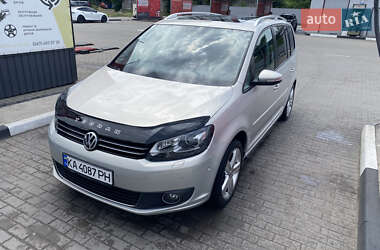 Минивэн Volkswagen Touran 2012 в Киеве