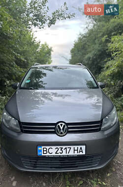 Минивэн Volkswagen Touran 2010 в Самборе
