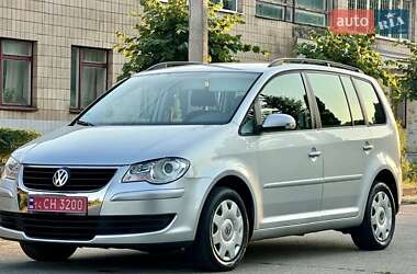 Мінівен Volkswagen Touran 2008 в Умані