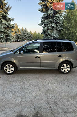 Мінівен Volkswagen Touran 2009 в Вознесенську