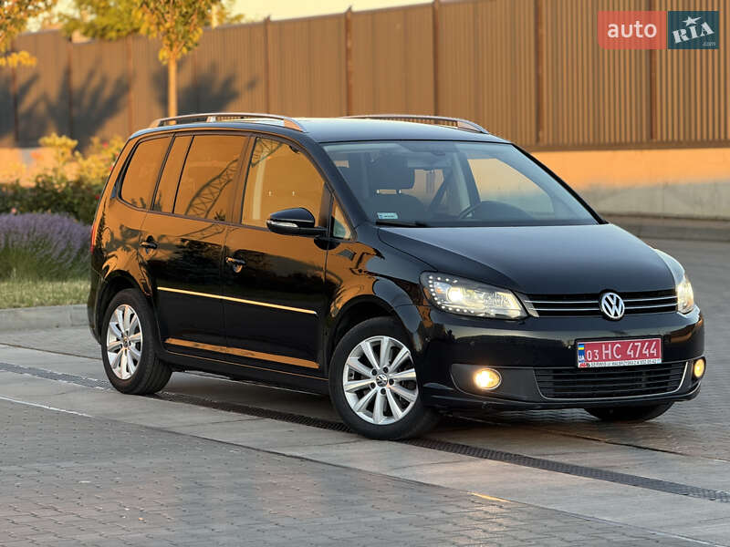 Volkswagen Touran 2015