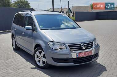 Минивэн Volkswagen Touran 2008 в Костополе